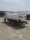 SINO TRUK HOWO 4*2 light duty 5cbm Bulk oil petrol tanker vehicle for sale, Good quality HOWO oil refueler vehicle