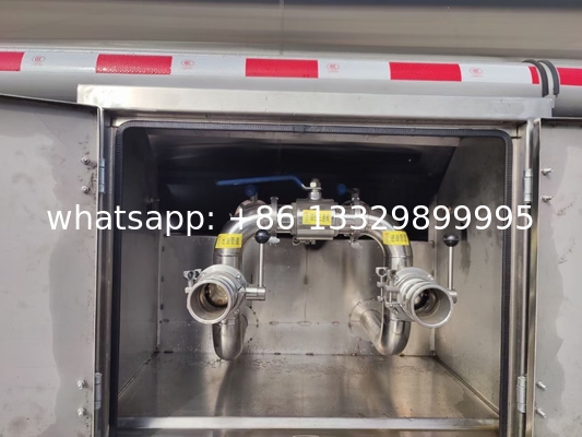 good quality foodgrade stainless steel Portable Water Truck 1-3 Compartments drinking water tanker