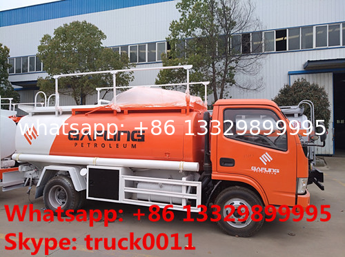 hot sale! 2020s dongfeng 4*2 RHD 5M3 fuel dispensing truck, factory sale best price dongfeng 5m3 oil refueler truck