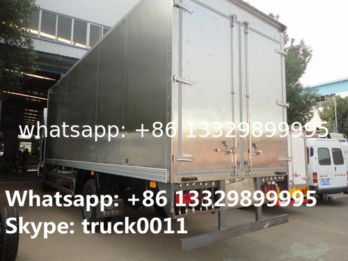 hot sale dongfeng 4*2 LHD/RHD stainless steel refrigerated truck, factory best price stainless steel cold  room truck