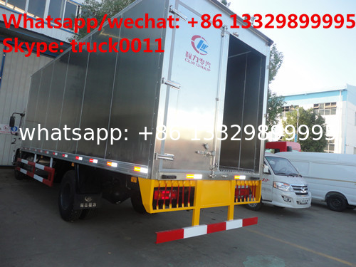 hot sale dongfeng 4*2 LHD/RHD stainless steel refrigerated truck, factory best price stainless steel cold  room truck