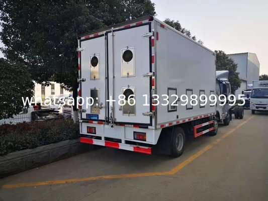 High quality and best price JAPAN ISUZU diesel smaller farm-oriented and livestock poultry day old chicks truck