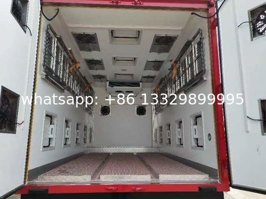 SINOTRUK HOWO 6 Tires RHD poultry Babychicks van vehicle 30,000 Day Old Chicks Transported Truck for slaughterhouses