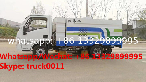 Factory sale good price Shangqi Yuejin 4*2 LHD gasoline smallest street sweeping vehicle,smallest road sweeper truck