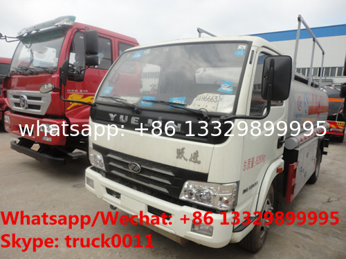 2020s new cheapest price YUEJIN 4*2 LHD 8,000Liters oil tank truck for sale, refueler truck, fuel dispensing truck