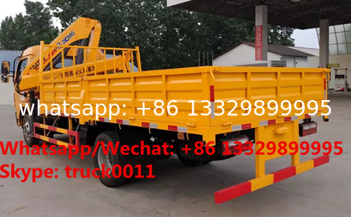 Factory sale good price dongfeng 4*2 LHD/RHD truck with 2tons folded crane boom, 2ton small cargo truck with folded boom