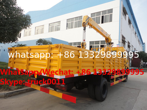 Dongfeng duolika LHD 4T telescopic crane boom mounted on truck for sale, HOT SALE! dongfeng 120hp 4T truck with crane