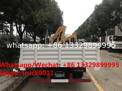 Factory direct sale best price dongfeng 120hp 3.2tons folded crane boom mounted on truck, 3.2T folded truck with crane