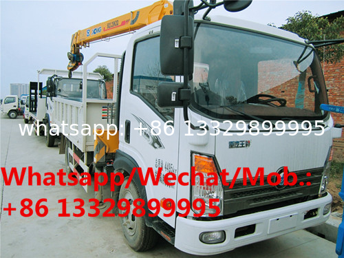 High quality and best price SINO TRUK 3.5TONS cargo truck with crane for sale, cheaper price mobile truck with crane