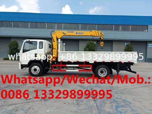 Customized HOWO 4*2 RHD YUCHAI 140hp Euro 2 4tons telescopic crane boom mounted on cargo truck for salE, truck crane