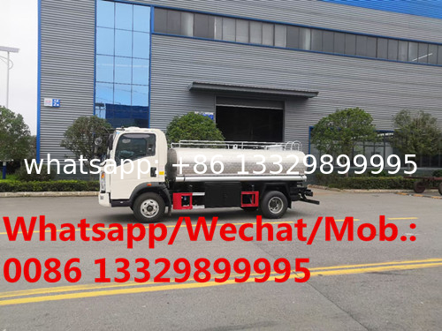 Customized SINO TRUK HOWO 4*2 LHD 4,000L stainless steel mineral water truck for sale,portable drinking water tanker