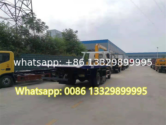 Factory sale lower price HOWO 4T recovery towing truck with crane boom, wrecker towing truck with telescopic crane