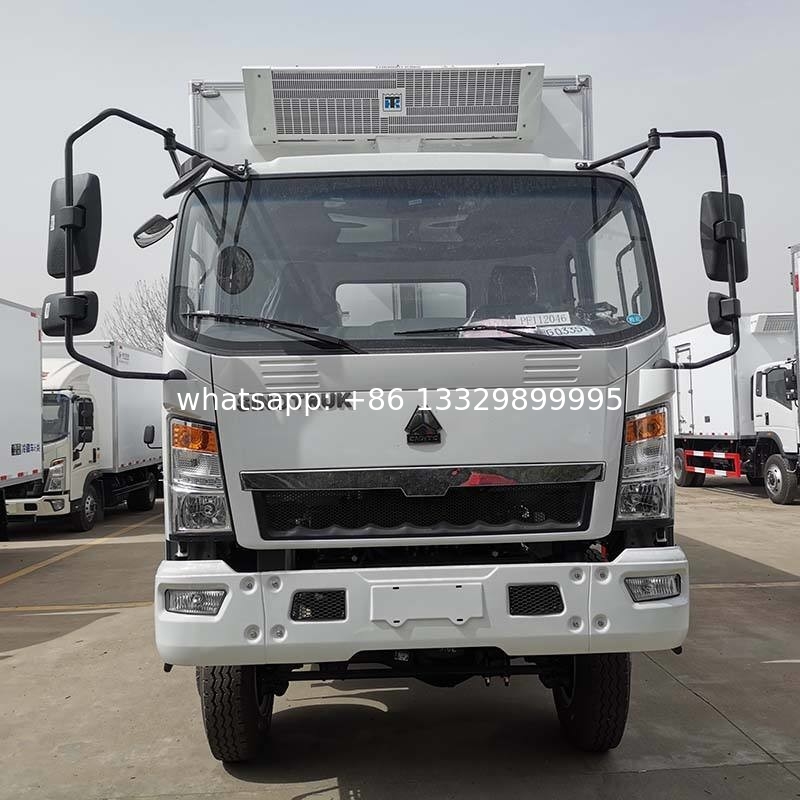 Low Maintenance and high quality Cold Room Storage Vehicle HOWO 4*4 5tons 7tons refrigerated van truck for East Africa