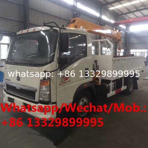 good price China made SINO TRUK HOWO 2T truck with crane for sale, HOT SALE! HOWO diesel crane mounted on cargo truck
