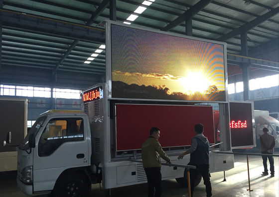 1-Year Warranty isuzu Mobile LED Advertising Display Truck with Different Color Upon Request and 160° Viewing Angle