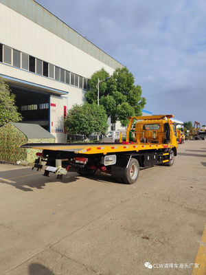 Italy Imported Special Balance Valve Flatbed Wrecker Towing Truck with Even Bigger Loading Capacity and 6*4 8*4 LHD Driv